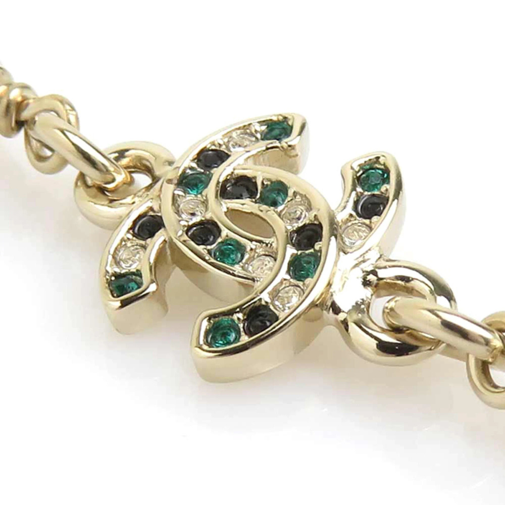 CHANEL White Pearl Necklace - Picture 4 of 11